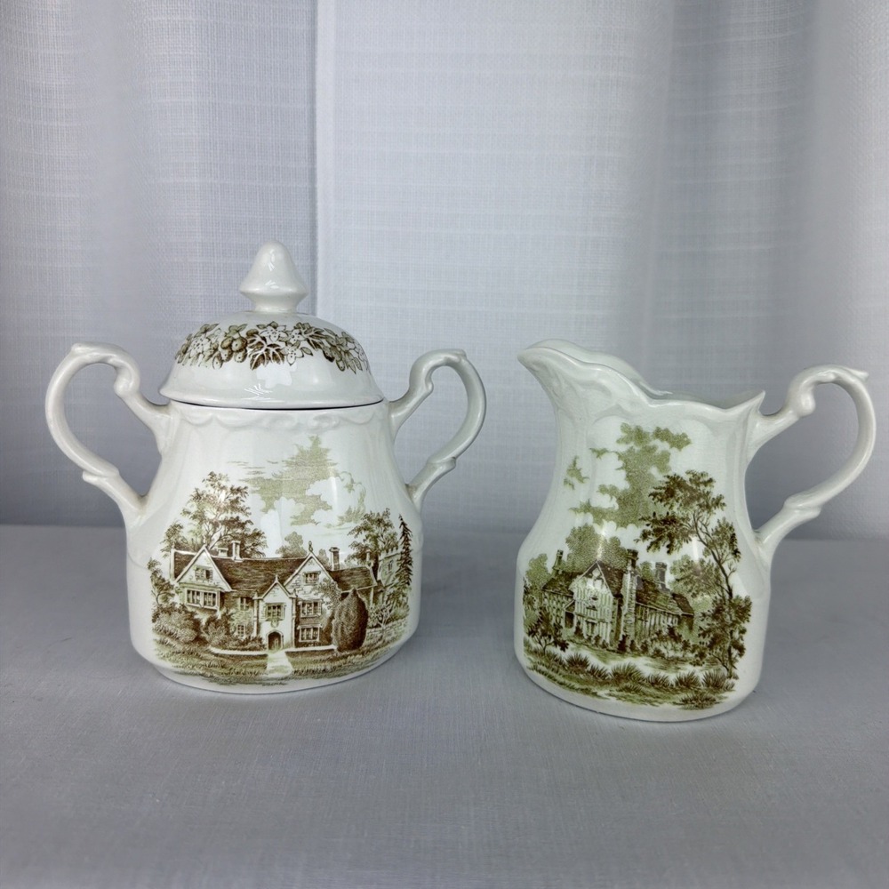 J & G Meakin "ROMANTIC ENGLAND" England ~ green-Creamer & Sugar Bowl w/Lid